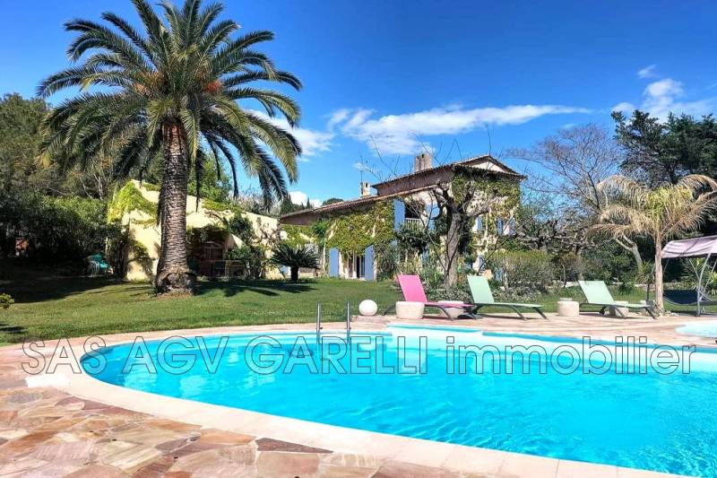 Bastide de charme à Puget-sur-Argens – Propriété d’exception sur 2,3 hectares